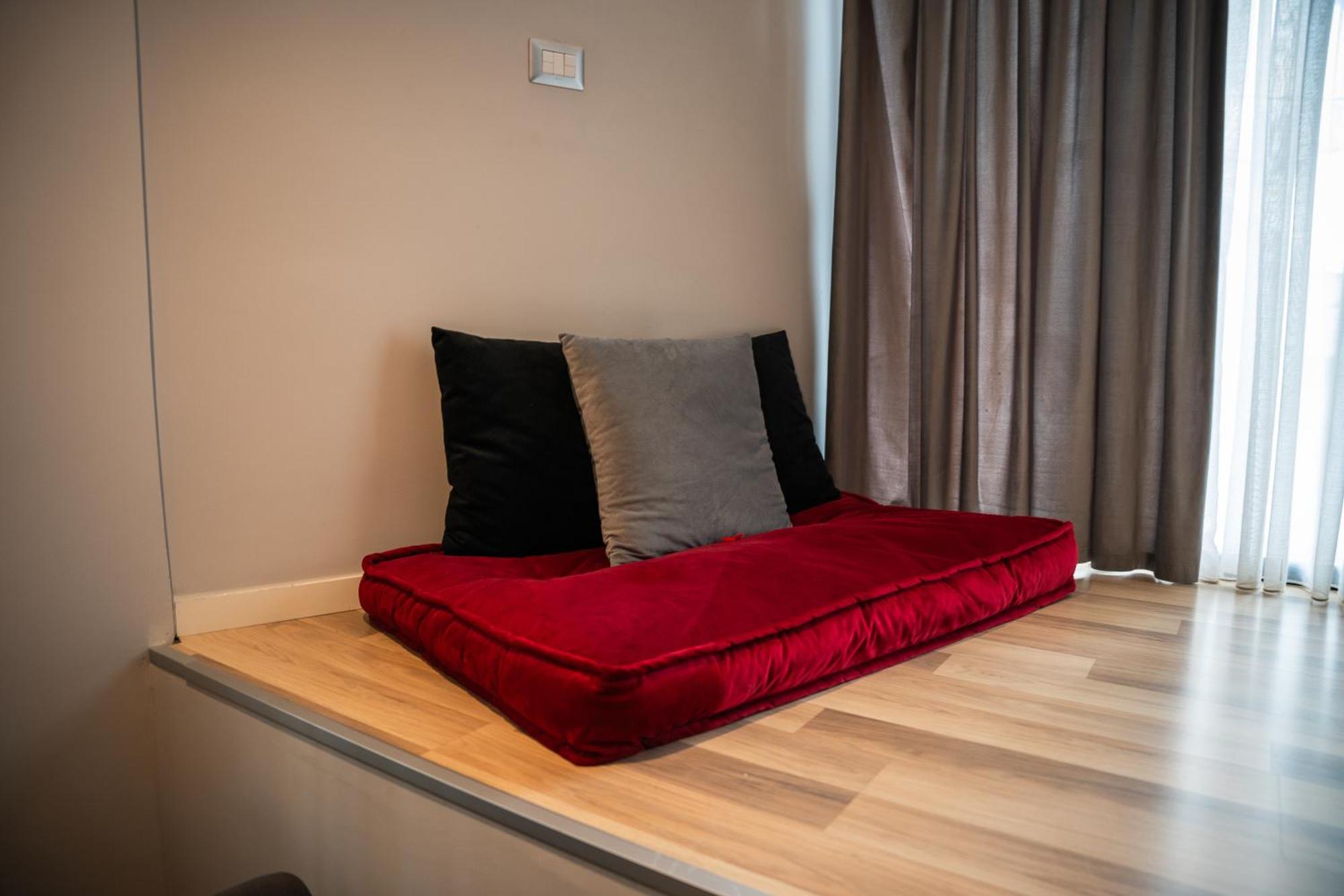 Center Boutique Hotel 티라나 외부 사진