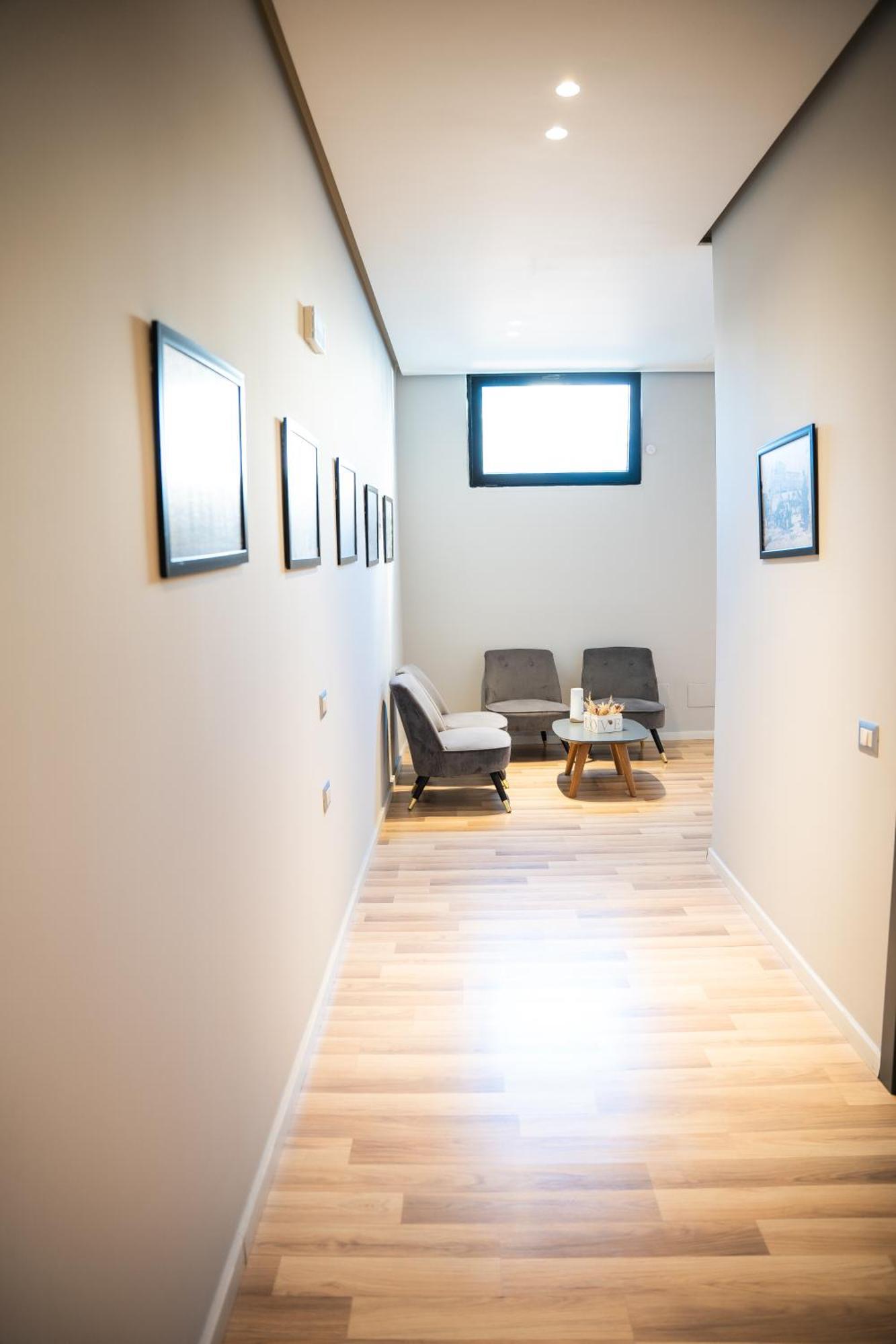 Center Boutique Hotel 티라나 외부 사진